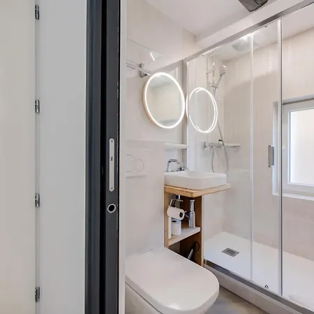 L'escale Bleue - For 2 To 4 People In The Heart Of Апартаменты *